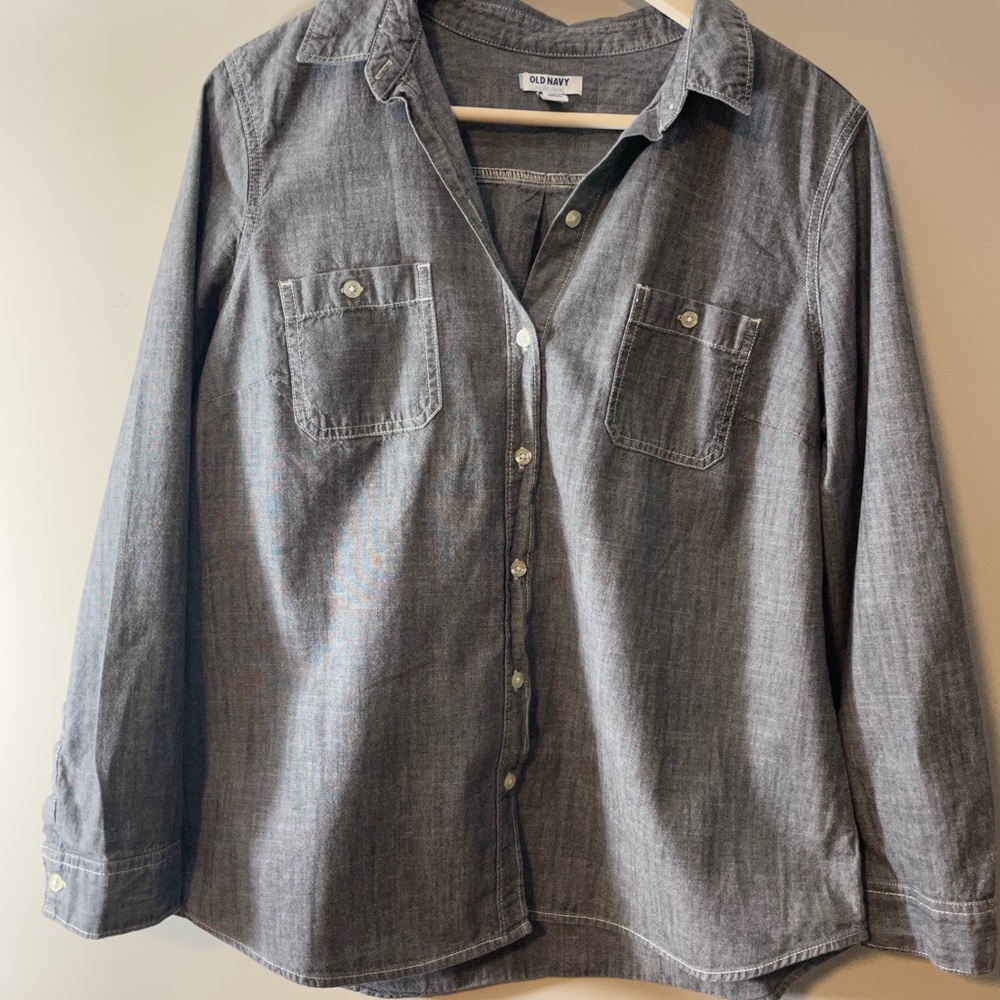 Old Navy large gray button down shirt
